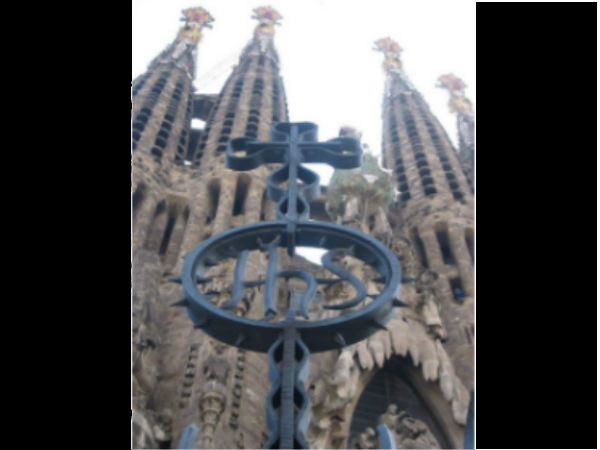 कई मूर्तियों को किया गया था नष्ट