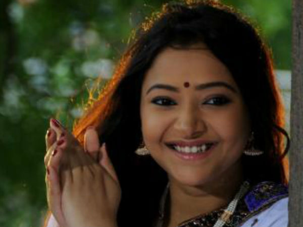 मकड़ी में बतौर बाल कलाकार श्‍वेता बासू