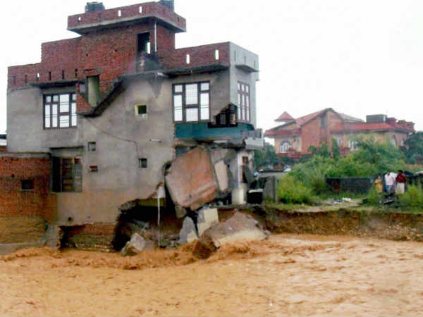 ढह गया सपना 