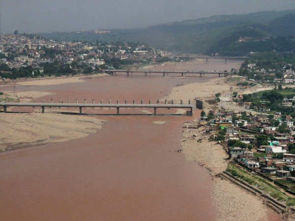 तबाही का मंजर 
