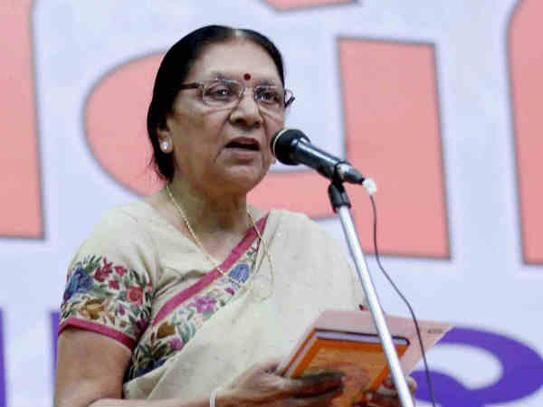 आनंदी बेन पटेल