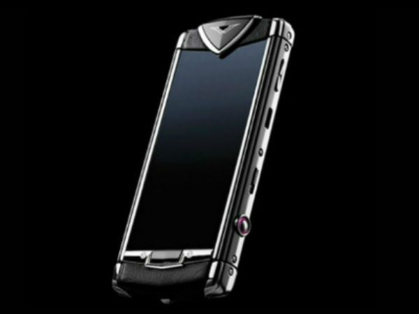 आईफोन पर ऐसा कवर इस्तेमाल करेंगे जो आप सोच भी नहीं सकते 