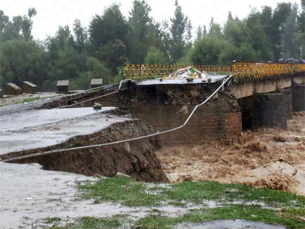 सुविधाओं की अनदेखी 