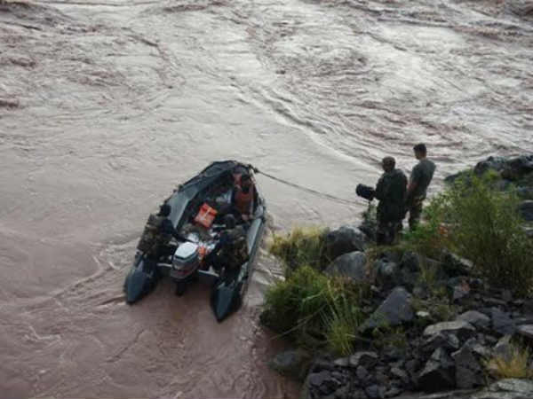 दर्वाइयों से लेकर खाना तक सप्‍लाई 
