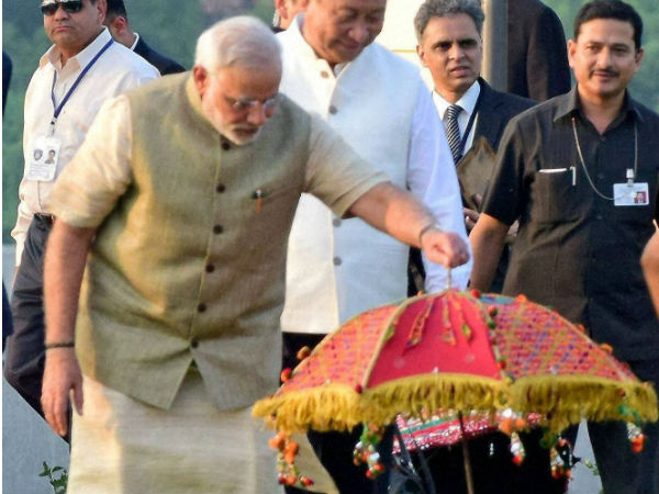 जुदा है मोदी का अंजाद