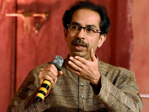 'सामना' में संपादकीय लिखकर साधा निशाना 'सामना' में संपादकीय लिखकर साधा निशाना