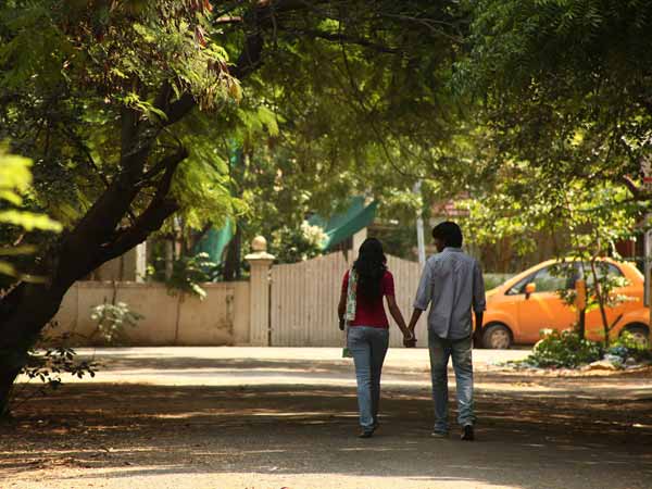 पुलिस का दबाव