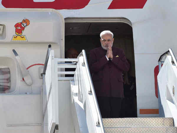 जॉन एफ कैनेडी एयरपोट पर वेलकम