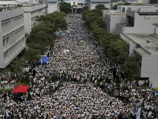 सड़कों पर अनदेखा नजारा 