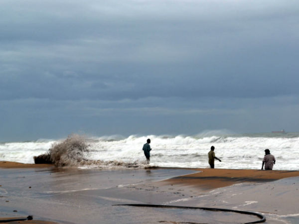 Huhud effect in Coastal Area | तटीय इलाकों का मंजर 