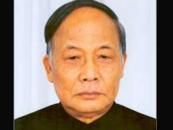 इबोबी सिंह पर कांग्रेस की आस