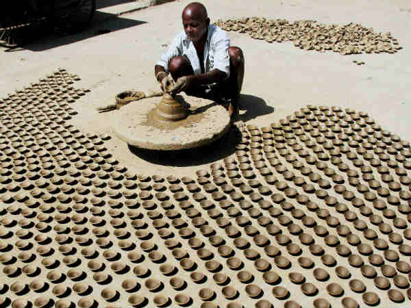 सुरक्षित मनाएं दिवाली सुरक्षित मनाएं दिवाली