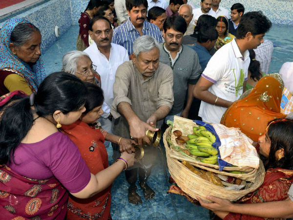 नीतीश कुमार 