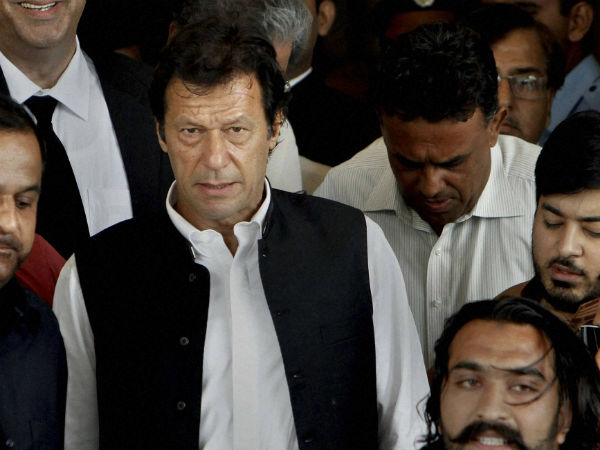 चीफ जस्टिस का फरमान, चंदा अभियान की आलोचना की तो कार्रवाई