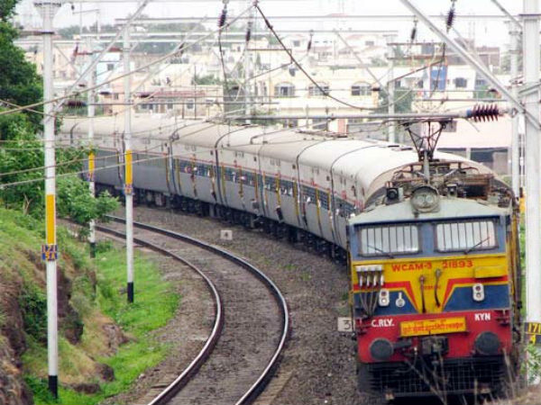 मुम्बई - अहमदाबाद सेमी हाई स्पीड ट्रेनें मुम्बई - अहमदाबाद सेमी हाई स्पीड ट्रेनें