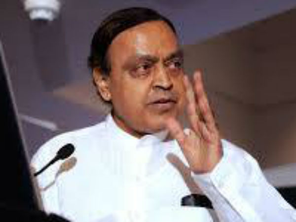 1980 में पहली बार लोकसभा चुनाव लड़ा 1980 में पहली बार लोकसभा चुनाव लड़ा