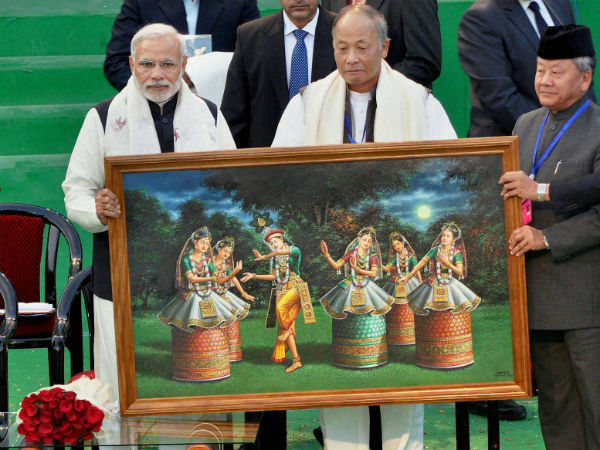 मणिपुर पहुंचे मोदी का भव्य स्वागत