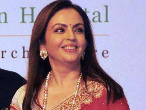 घड़ियों की शौकिन लेकिन टाइम की कद्र नहीं