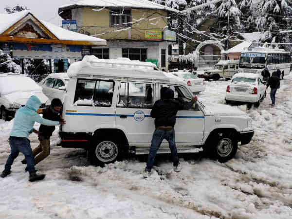 बड़ी ठंड है..