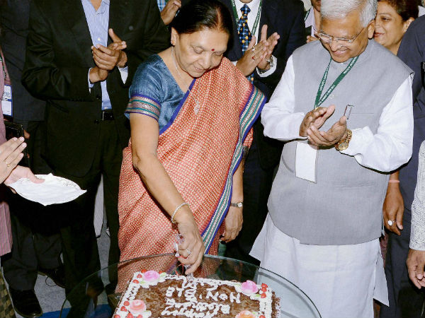 निडर और साहसी नेता निडर और साहसी नेता