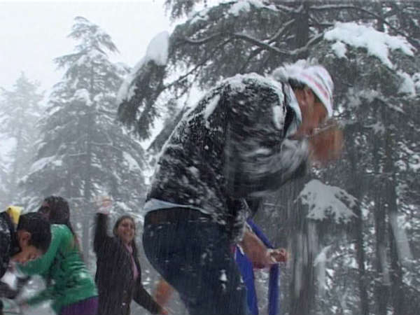 PICS: New year celebration on snow in Jammu Kashmir