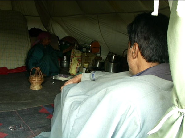 Hundreds of flood victims struggling to survive