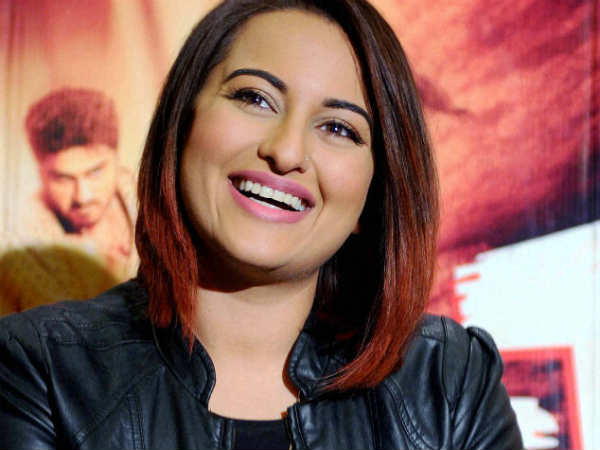 सोनाक्षी सिन्हा सोनाक्षी सिन्हा