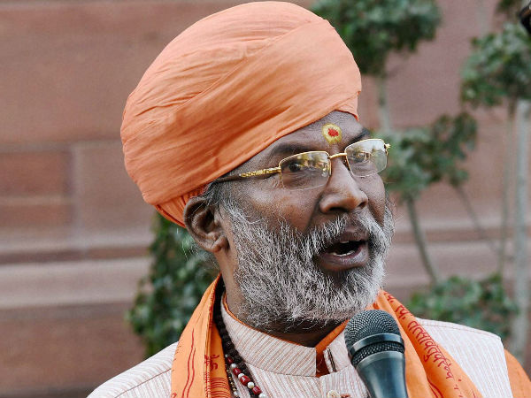 Sakshi Maharaj having many Criminal Cases Sakshi Maharaj having many Criminal Cases