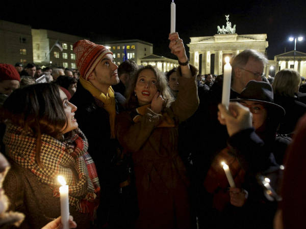 कैंडल मार्च कैंडल मार्च