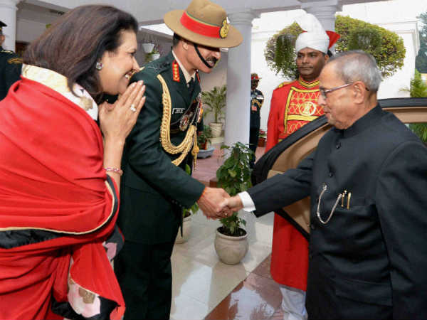 दलबीर सिंह सुहाग और प्रणब मुखर्जी