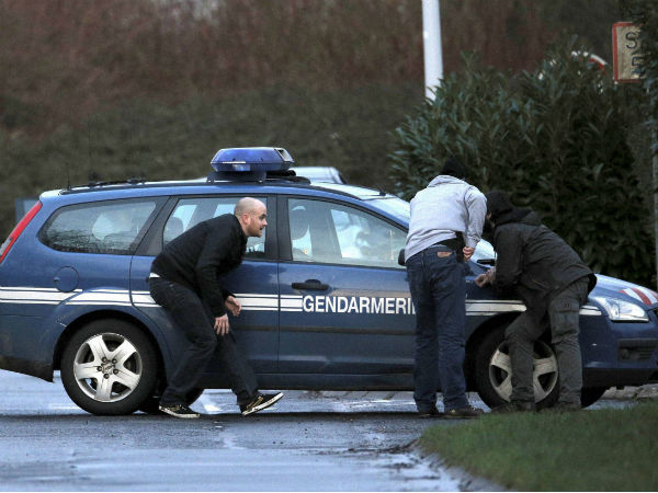 paris hostage paris hostage