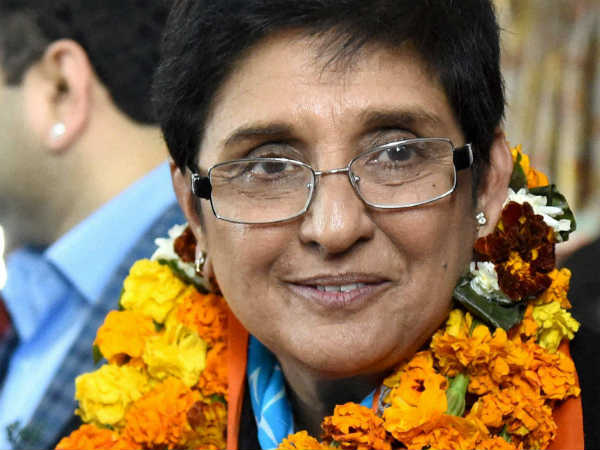 किरण बेदी किरण बेदी