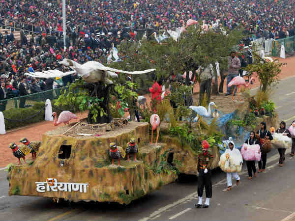 बढ़ सकती हैं झांकियों की संख्या