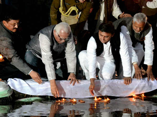 अखिलेश यादव