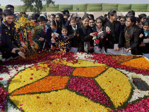 स्कूली बच्चे