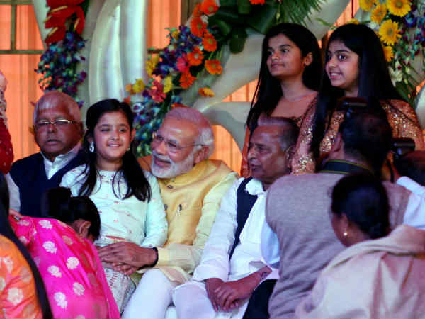 मोदी मुलायम लालू