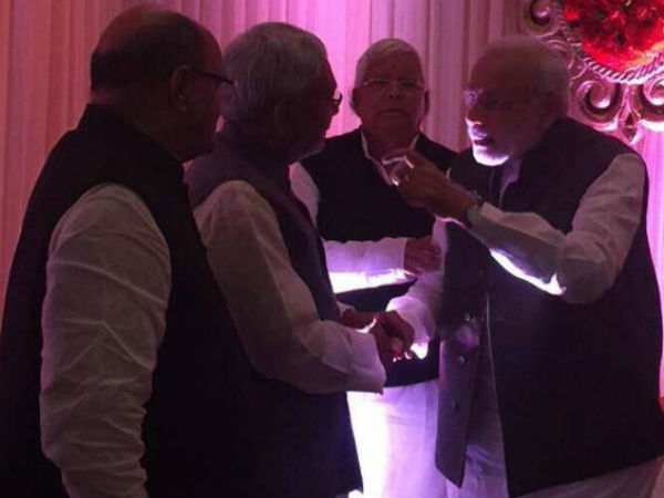 When Nitish Kumar warmly greets PM Modi When Nitish Kumar warmly greets PM Modi
