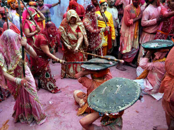 लठ्ठमार होली लठ्ठमार होली