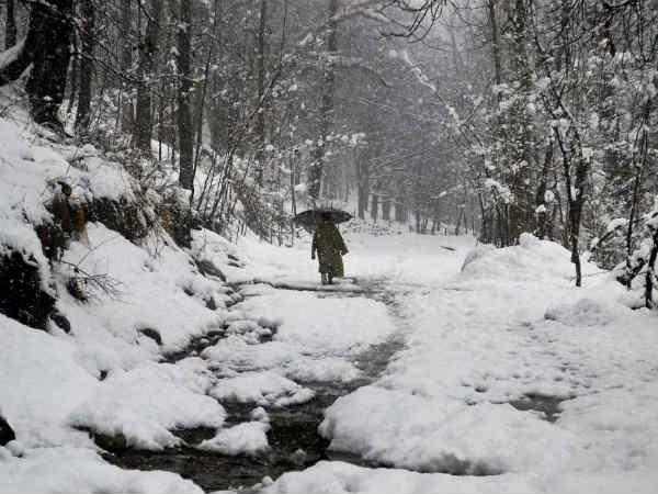 जम्मू-कश्मीर में बारिश