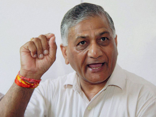 VK Singh in new row, calls media 'presstitutes' VK Singh in new row, calls media 'presstitutes'