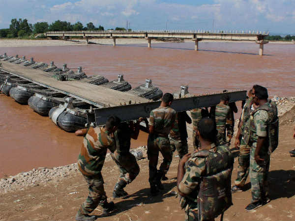 दुनिया की सबसे उंची ब्रिज का निर्माण भारतीय सेना ने किया