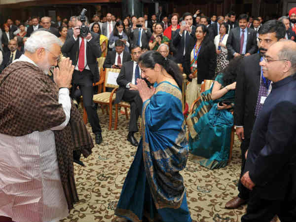 नरेन्द्र मोदी