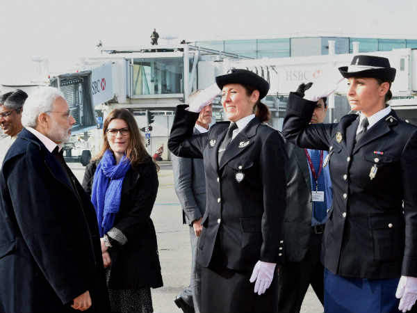 फ्रांस से हुआ 36 राफाल का करार