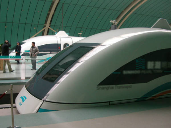 दूसरे देशों को बेची जाएगी ट्रेन दूसरे देशों को बेची जाएगी ट्रेन