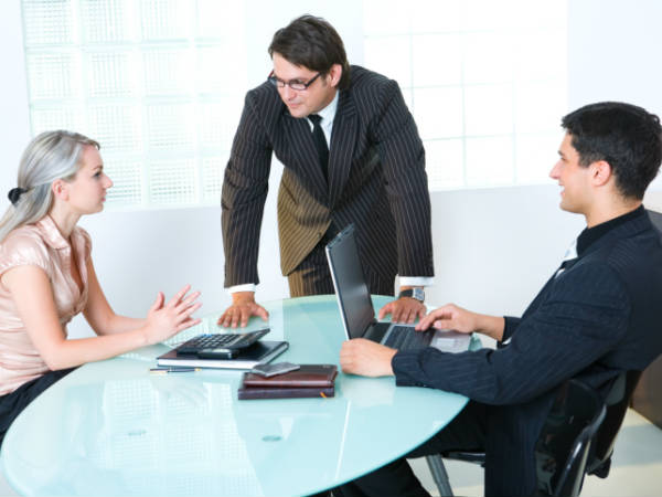 आपका फोन की हिस्ट्री 