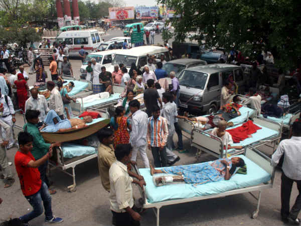 The terrified mother who gave birth as the Nepal earthquake struck - ‘I watched cracks appear in hospital walls and patients run for their lives’ The terrified mother who gave birth as the Nepal earthquake struck - ‘I watched cracks appear in hospital walls and patients run for their lives’