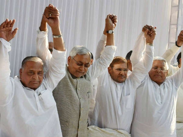 मुलायम ने निभायी अहम भूमिका मुलायम ने निभायी अहम भूमिका