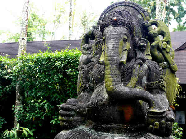 गणेश-भैरव को न चढ़ायें तुलसी गणेश-भैरव को न चढ़ायें तुलसी