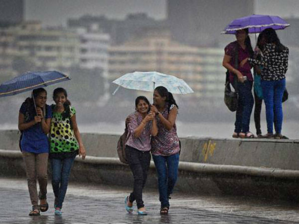 मुंबई वासियों के चेहरे पर आयी खुशी 