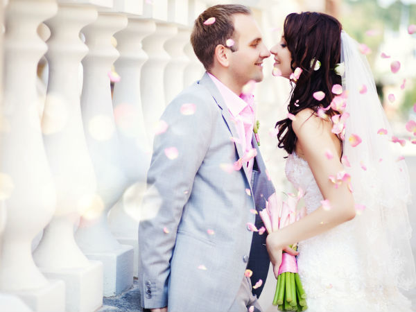 शादी से पहले टॉयलेट की मनाही शादी से पहले टॉयलेट की मनाही